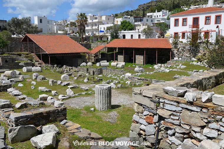 Le mausolée d'Halicarnasse était la cinquième des sept merveilles du monde. Halicarnasse est aujourd’hui la ville de Bodrum, au sud-ouest de la Turquie.
