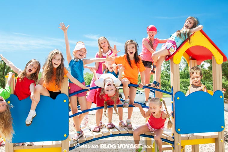 Un blog de voyage scolaire privé pour partager avec les parents tout en protégeant le droit à l'image des enfants